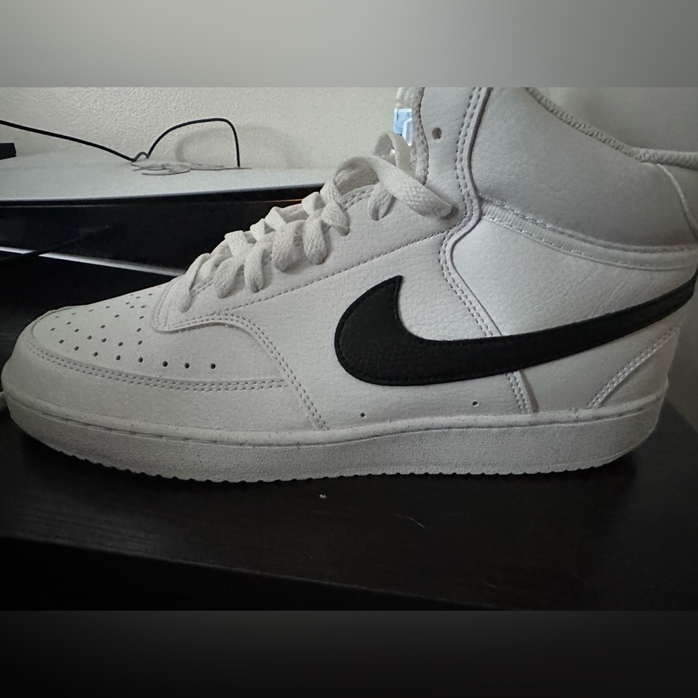Men’s Nike Court Vision